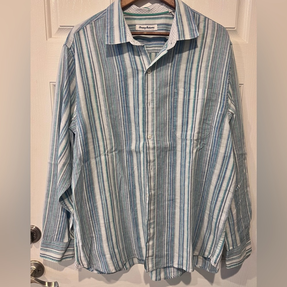 Tommy Bahama XL linen blend striped long sleeved button down shirt